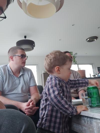 Séverine, Erine, Vincent et Valentin à la maison