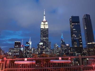 Pour finir la journée un petit verre sur un rooftop avec vue sur l'Empire State Building