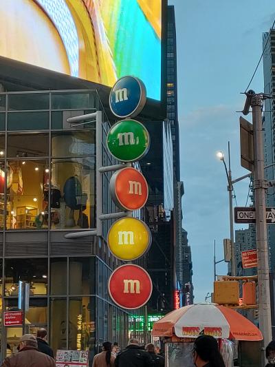 Retour au logement en passant par Times square histoire d'en prendre plein les yeux