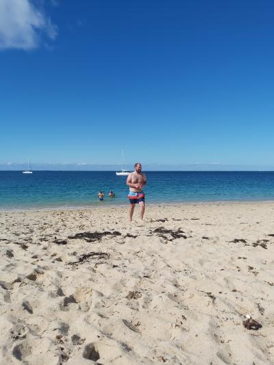 1er jour et Guillaume arrive