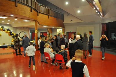 50 ans et pas une ride. Une fête super sympa et encore un super moment partagé. De belles rencontres