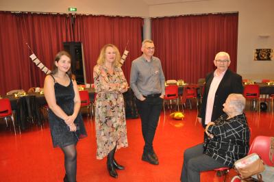 50 ans et pas une ride. Une fête super sympa et encore un super moment partagé. De belles rencontres