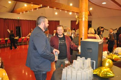 50 ans et pas une ride. Une fête super sympa et encore un super moment partagé. De belles rencontres