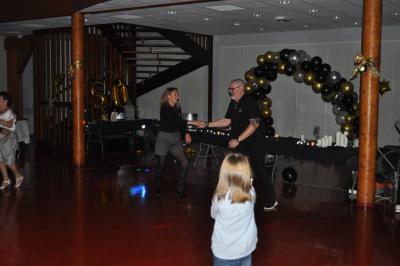 50 ans et pas une ride. Une fête super sympa et encore un super moment partagé. De belles rencontres