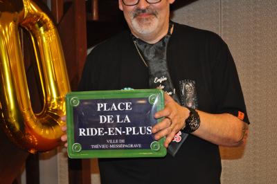 50 ans et pas une ride. Une fête super sympa et encore un super moment partagé. De belles rencontres