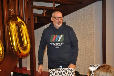 50 ans et pas une ride. Une fête super sympa et encore un super moment partagé. De belles rencontres