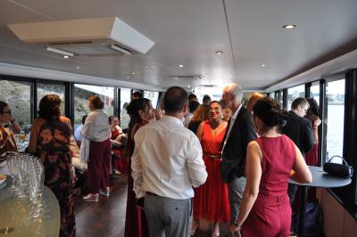 Apéritif et diner sur la seconde péniche