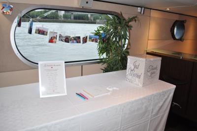 Apéritif et diner sur la seconde péniche