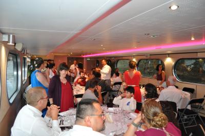 Apéritif et diner sur la seconde péniche