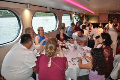 Apéritif et diner sur la seconde péniche