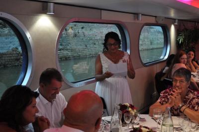 Apéritif et diner sur la seconde péniche