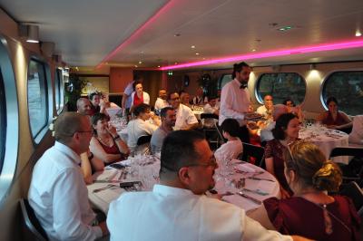 Apéritif et diner sur la seconde péniche