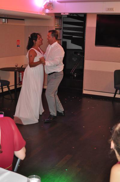 Apéritif et diner sur la seconde péniche