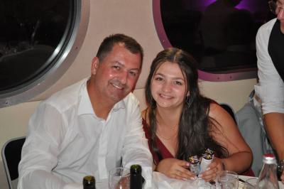 Apéritif et diner sur la seconde péniche