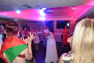 Apéritif et diner sur la seconde péniche