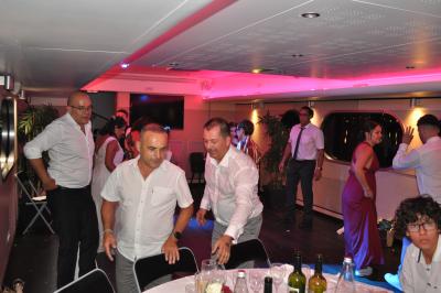 Apéritif et diner sur la seconde péniche