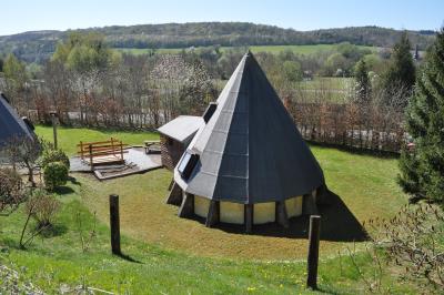 Petit déjeuner après une nuit dans le tipi