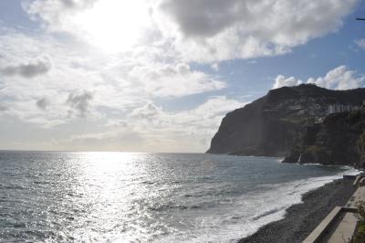 Visite de Câmara de Lobos et repas en bord de mer