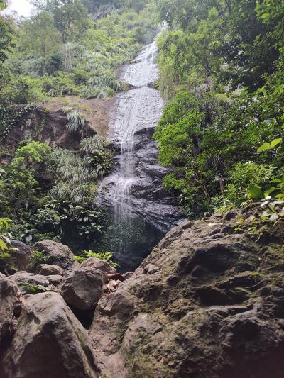 Jour 4 - Cascades, jardin et Vanille