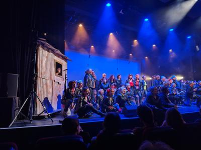 Sylvie et les 79 choristes