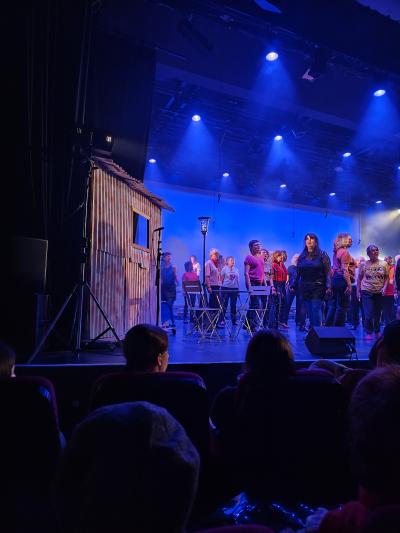 Sylvie et les 79 choristes